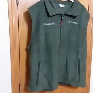 Columbia fleece vest